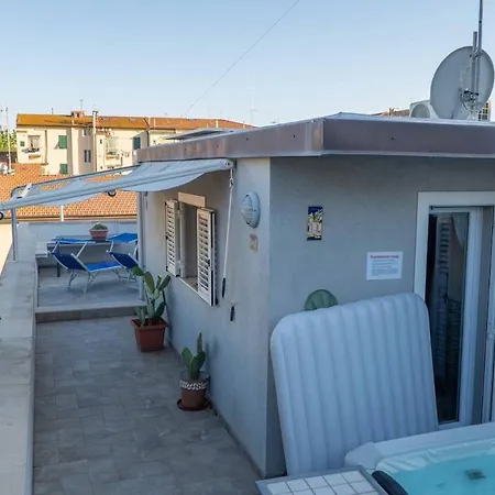La Terrazza Di Marco Near The Station * Livorno