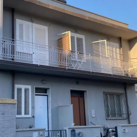 Apartamento La Terrazza Di Marco Near The Station *